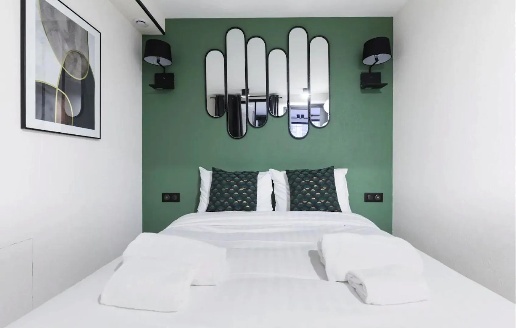 Hsh Parmentier-couronnes Ii Design 4p-1br Apartament